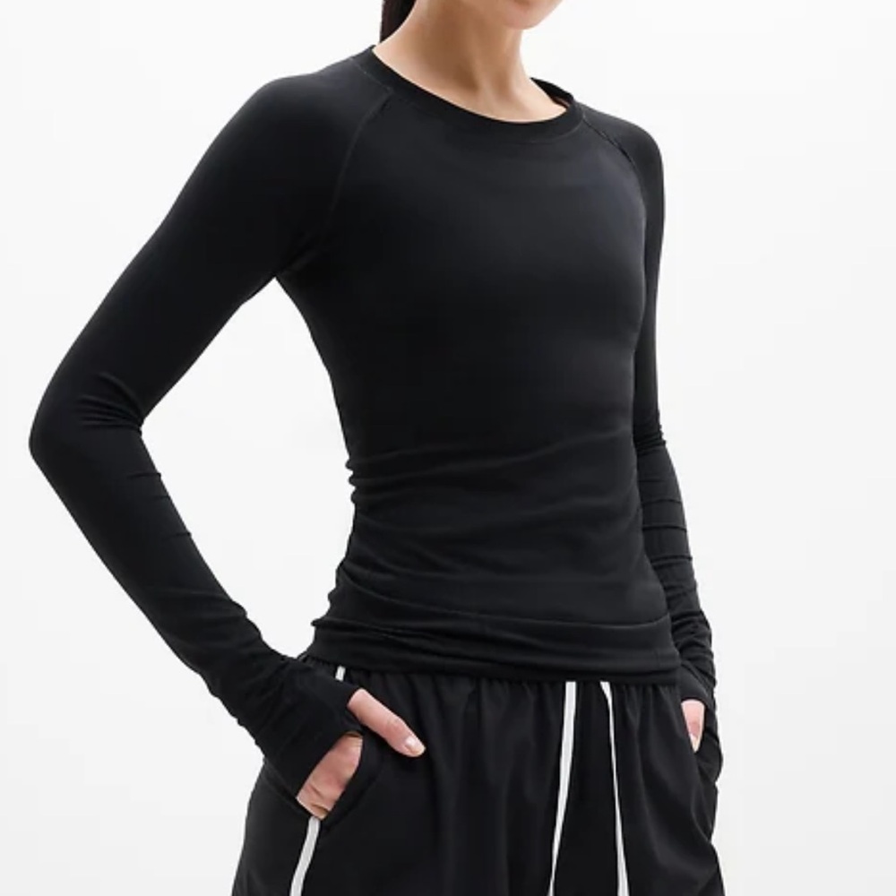 Athleta Momentum seamless top